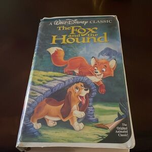 A Walt Disney Classic the Fox and the Hound VHS tape